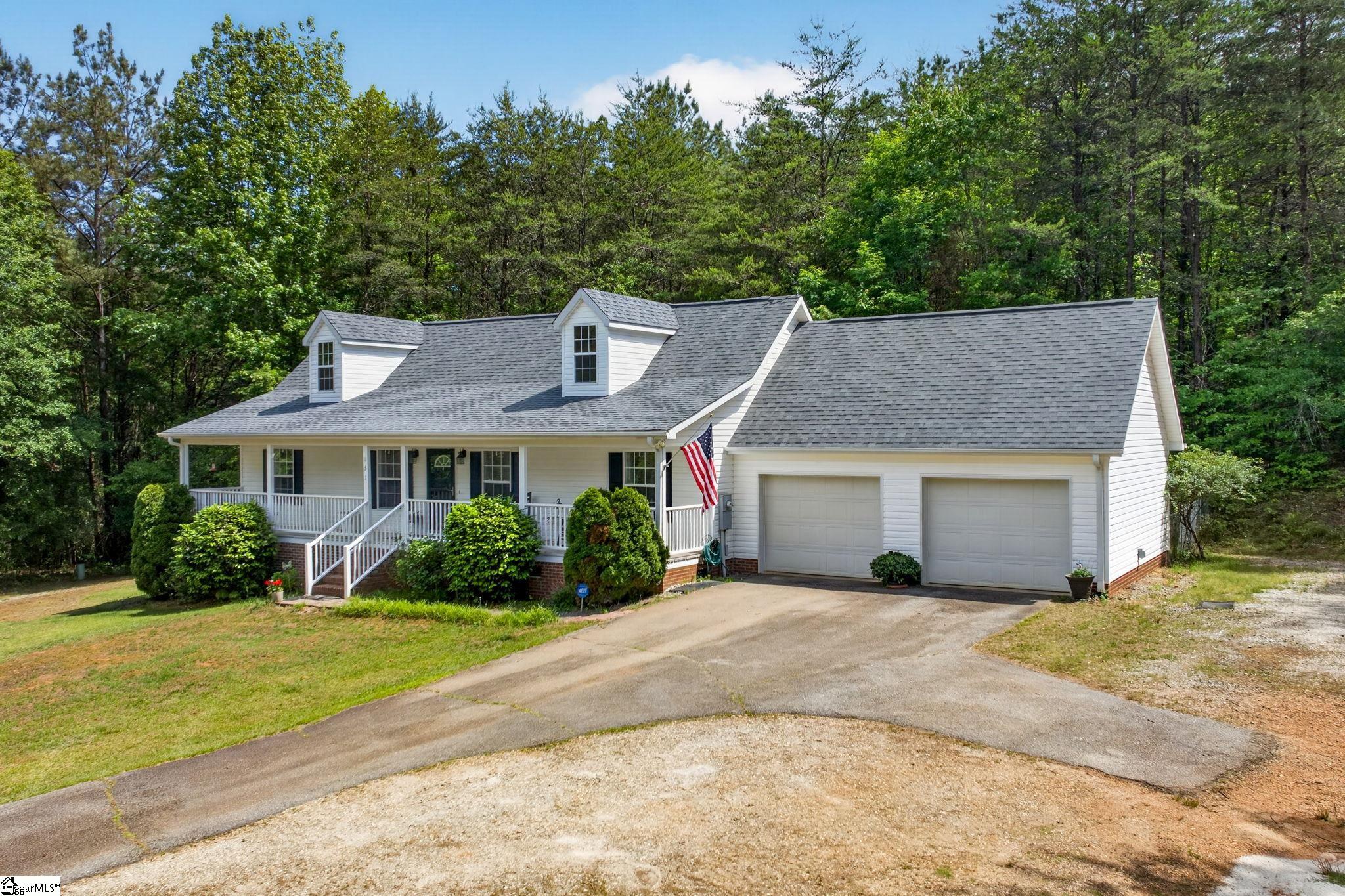 131 Ossie Hayes Road Pickens, SC 29671 - Photo 3 of 31