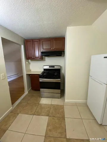 $405,000 | 54 North Avenue, Meriden, CT 06451