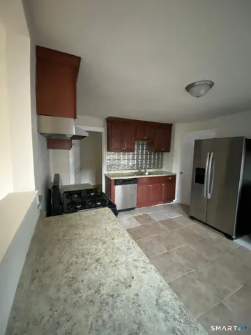 $405,000 | 54 North Avenue, Meriden, CT 06451