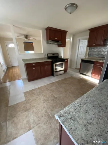 $405,000 | 54 North Avenue, Meriden, CT 06451