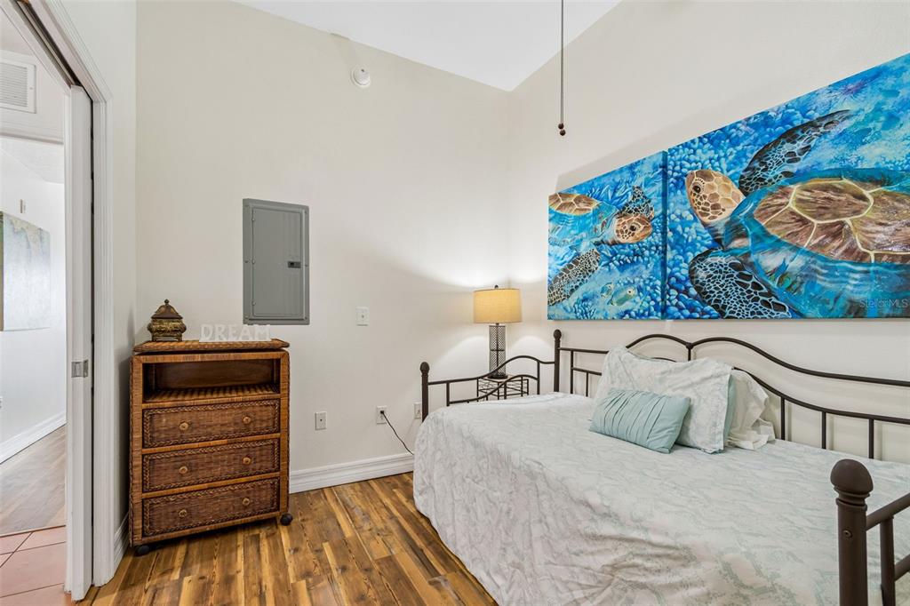 13235 Gulf Boulevard, Unit 603 St. Petersburg, FL 33708 - Photo 21 of 57