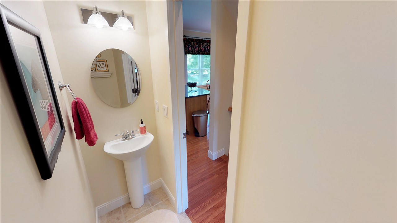 125 Catamount Road, Unit 9B Hartford, VT 05059 - Photo 15 of 37 Gallery Image 15