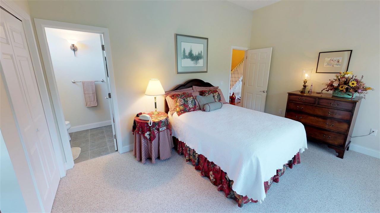 125 Catamount Road, Unit 9B Hartford, VT 05059 - Photo 18 of 37 Gallery Image 18