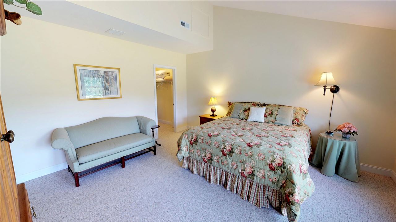 125 Catamount Road, Unit 9B Hartford, VT 05059 - Photo 25 of 37 Gallery Image 25