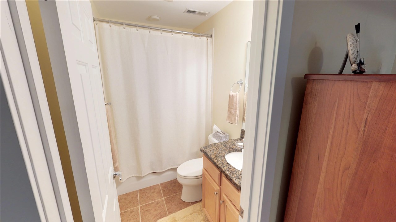 125 Catamount Road, Unit 9B Hartford, VT 05059 - Photo 30 of 37 Gallery Image 30