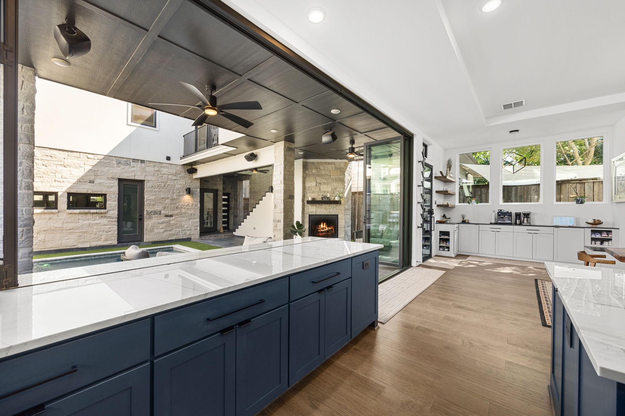 424 Redan Street Houston, TX 77009 - Photo 8 of 47 Premium Quartzite counters and backsplash.