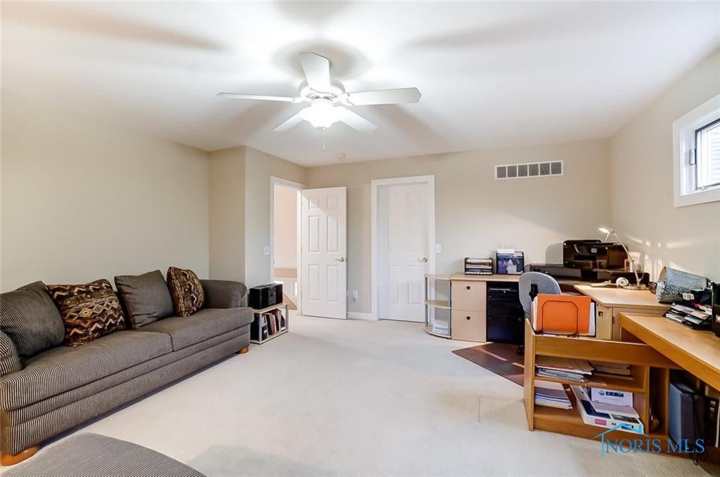 5223 State Line Road Sylvania, OH 43560 - Photo 36 of 47 Gallery Image 36