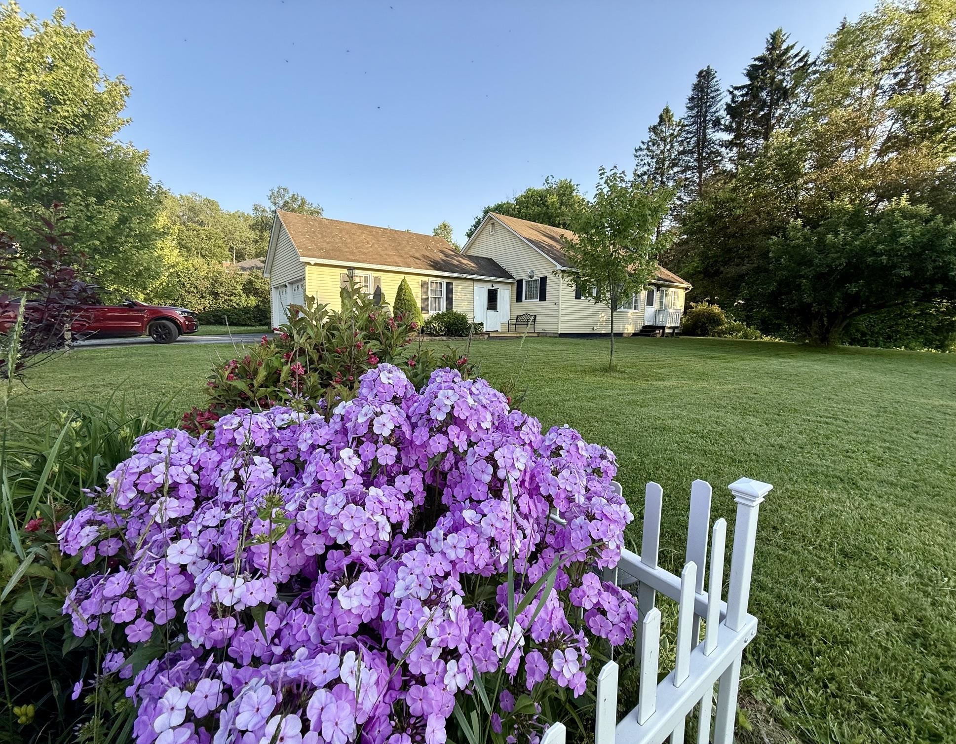 2 Morin Road Barre Town, VT 05641 - Photo 4 of 16
