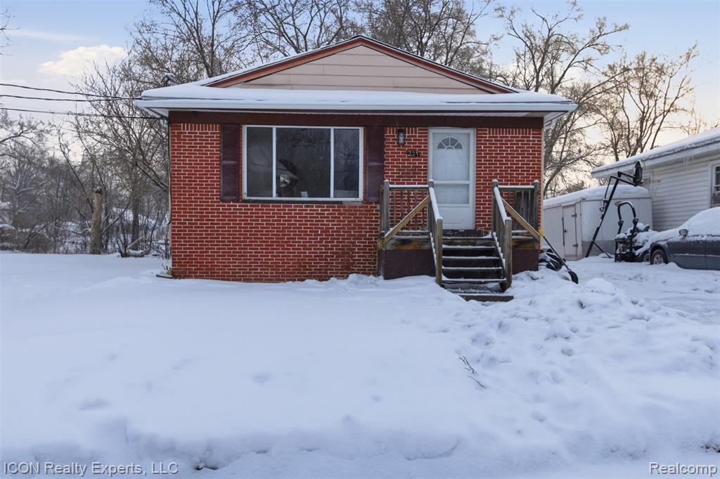 231 Going Street Pontiac, MI 48342 - Photo 16 of 16