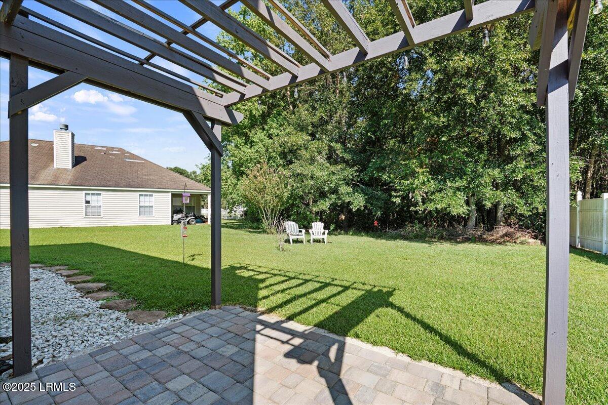 474 Live Oak Walk Bluffton, SC 29910 - Photo 23 of 25 24-Backyard