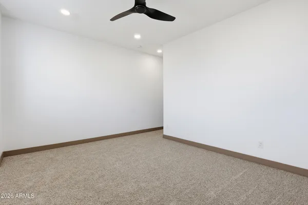 $2,300 | 2813 East Trumbull Road, Unit 2, Phoenix, AZ 85040