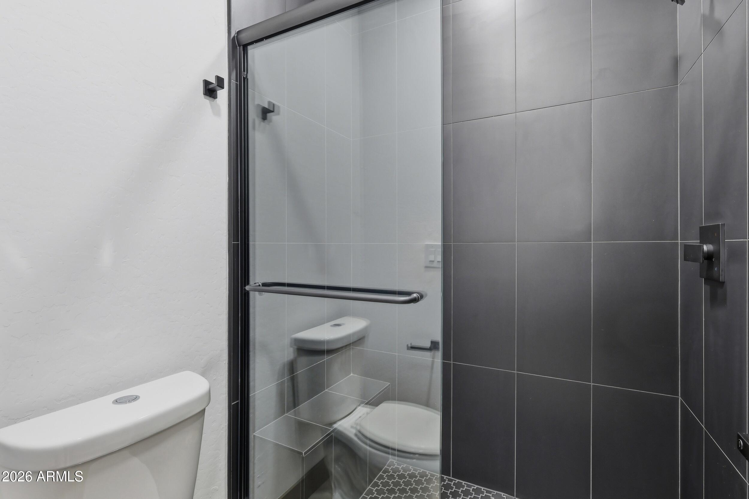 2813 East Trumbull Road, Unit 2 Phoenix, AZ 85040 - Photo 31 of 32 31_bda893f1-32a3-4df3-abf9-38ba7c8889d9