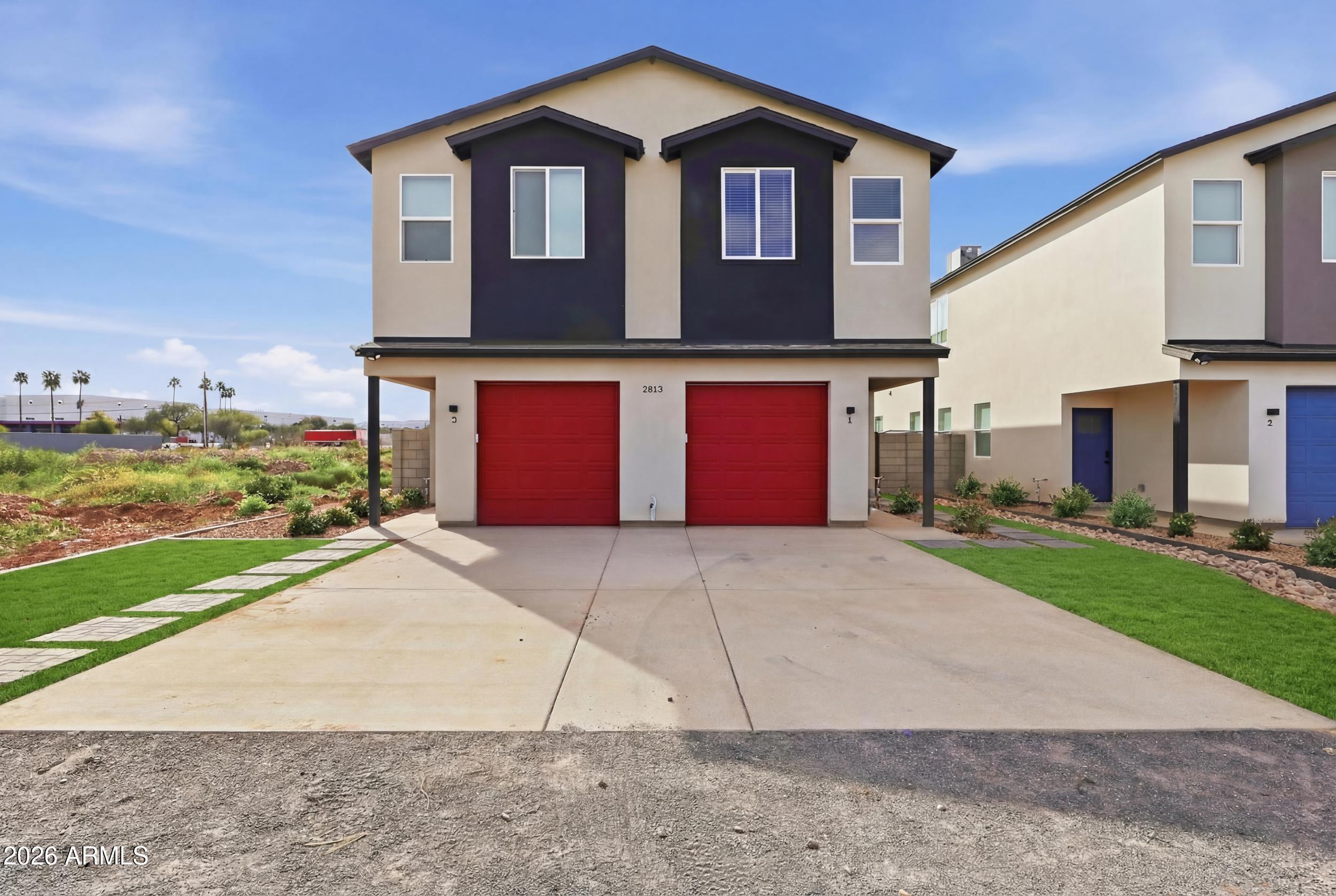 2813 East Trumbull Road, Unit 2 Phoenix, AZ 85040 - Photo 6 of 32 6_img_8583_autoremove_16078981_re_edit_a