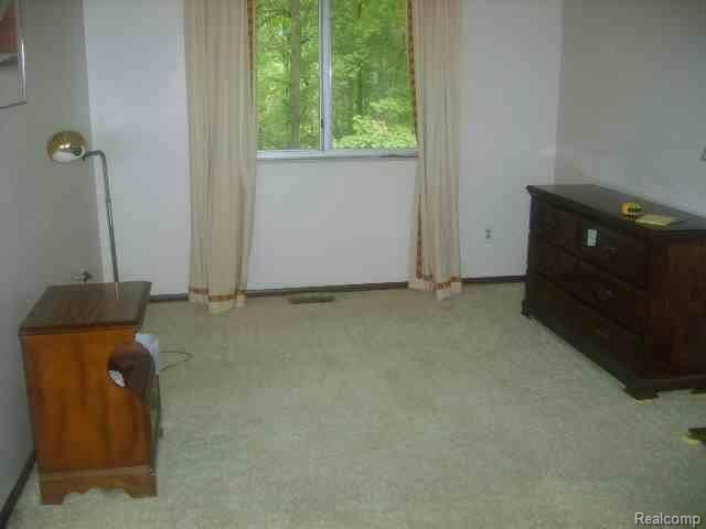 2399 Academy Road Holly, MI 48442 - Photo 8 of 11 bedroom