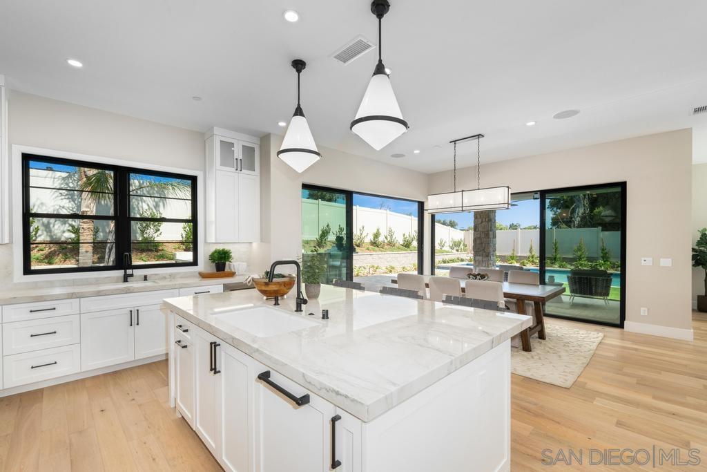 2916 Highland Drive Carlsbad, CA 92008 - Photo 7 of 37