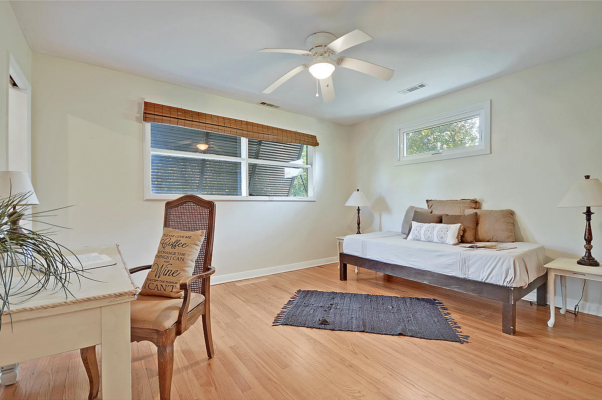 3 Charlestowne Road Charleston, SC 29407 - Photo 20 of 49 CREM_3 Charlestowne - interior reshoot_0