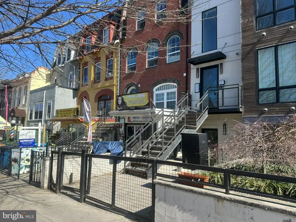 $3,000 | 3525 14th Street Northwest, Unit 2, Washington, DC 20010