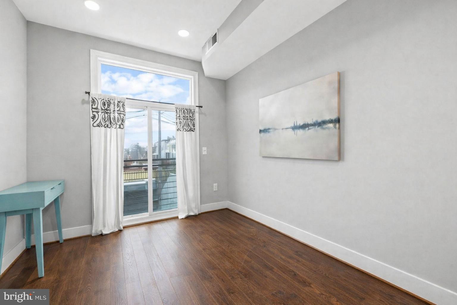 3525 14th Street Northwest, Unit 2 Washington, DC 20010 - Photo 8 of 15