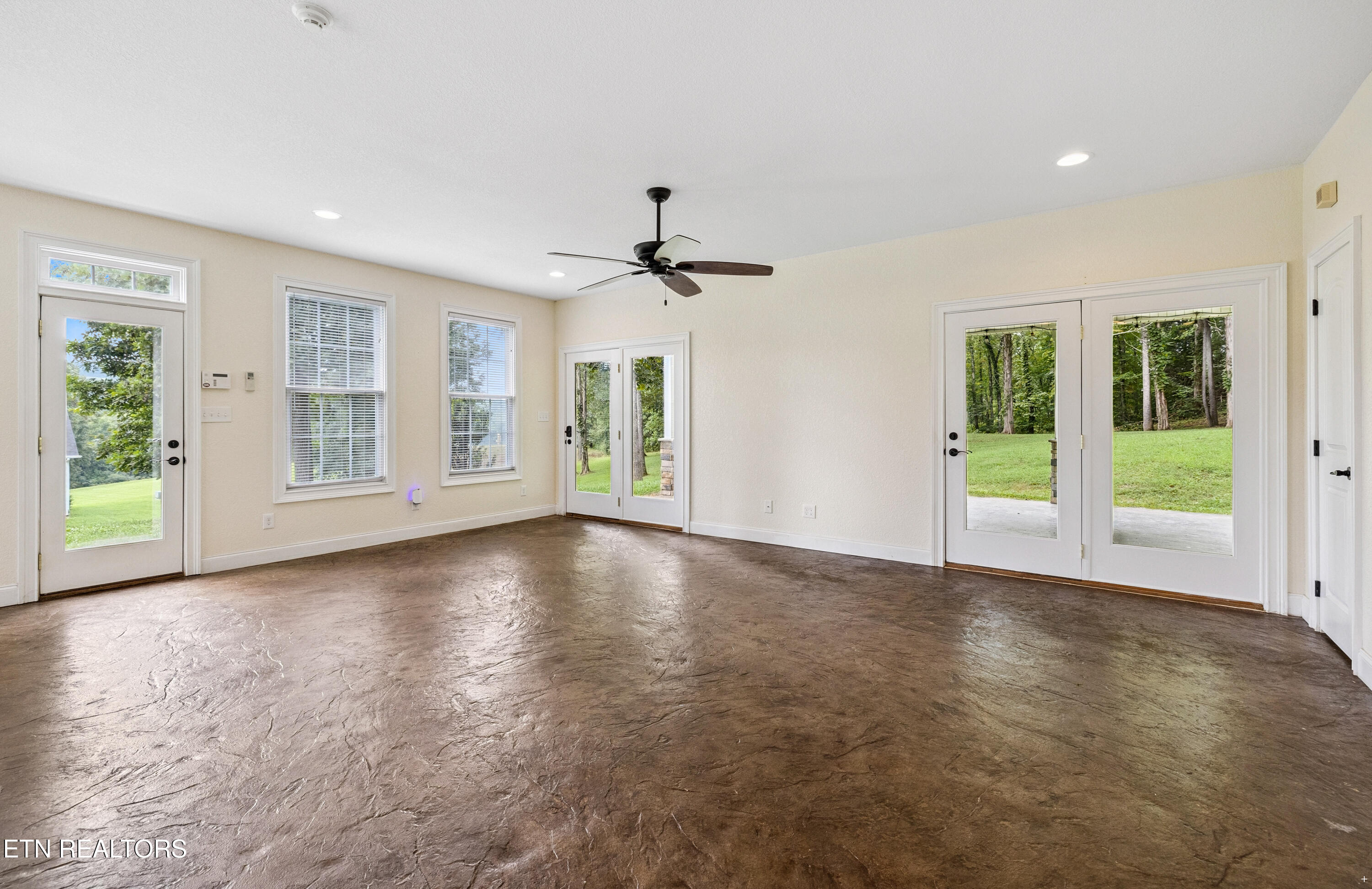 206 Old Leadmine Bend Road Sharps Chapel, TN 37866 - Photo 16 of 38 Positive Perceptions-12