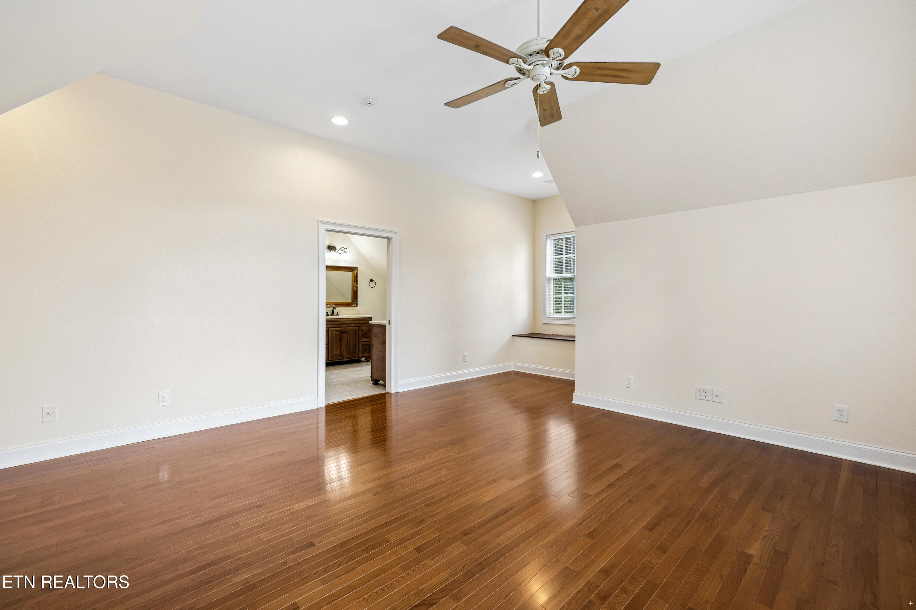 206 Old Leadmine Bend Road Sharps Chapel, TN 37866 - Photo 20 of 38 Positive Perceptions-17