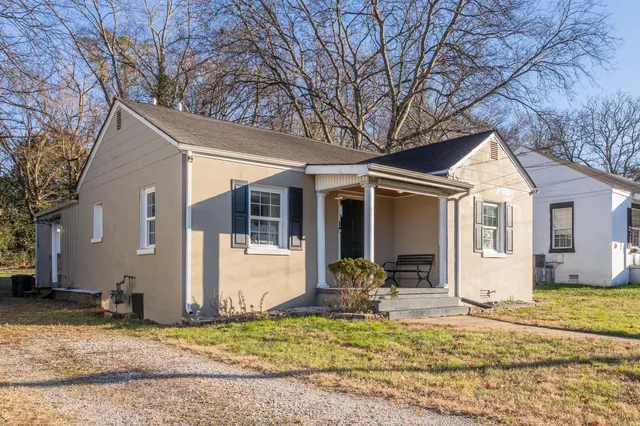 a front view of house with yard