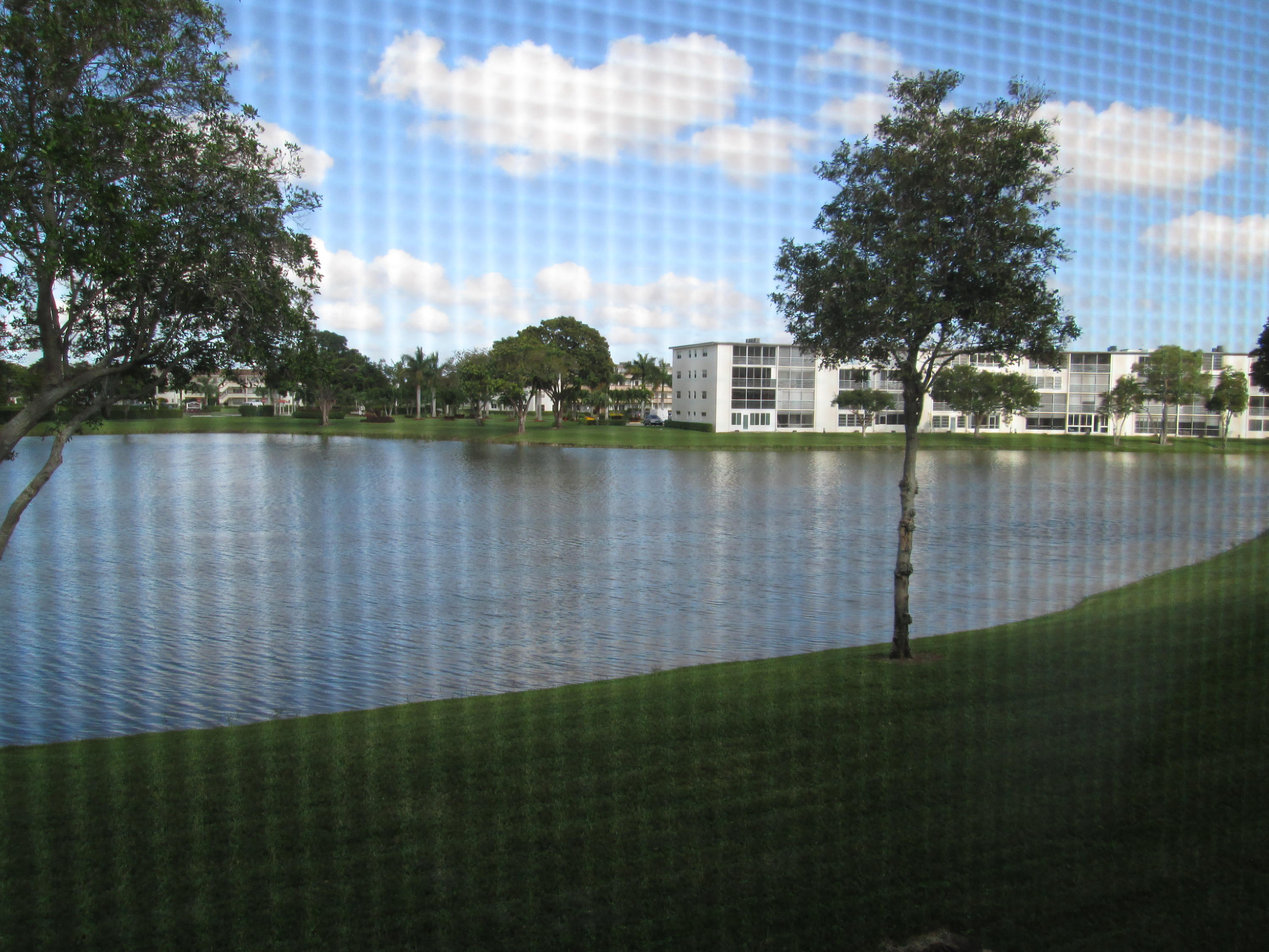 2070 Wolverton East Boca Raton, FL 33434 - Photo 11 of 14 patio view