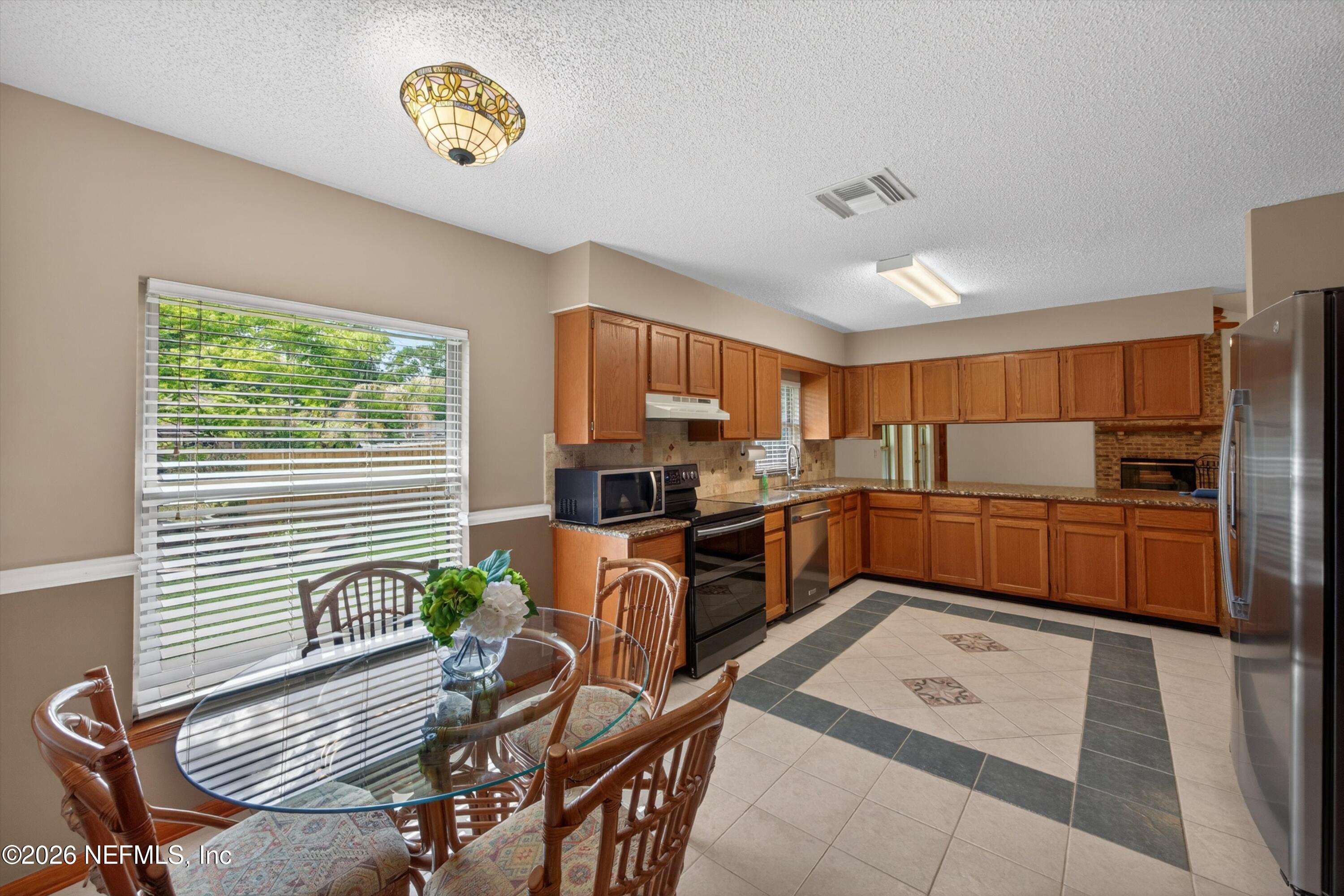 972 Rexfield Terrace Jacksonville, FL 32221 - Photo 19 of 43 Kitchen