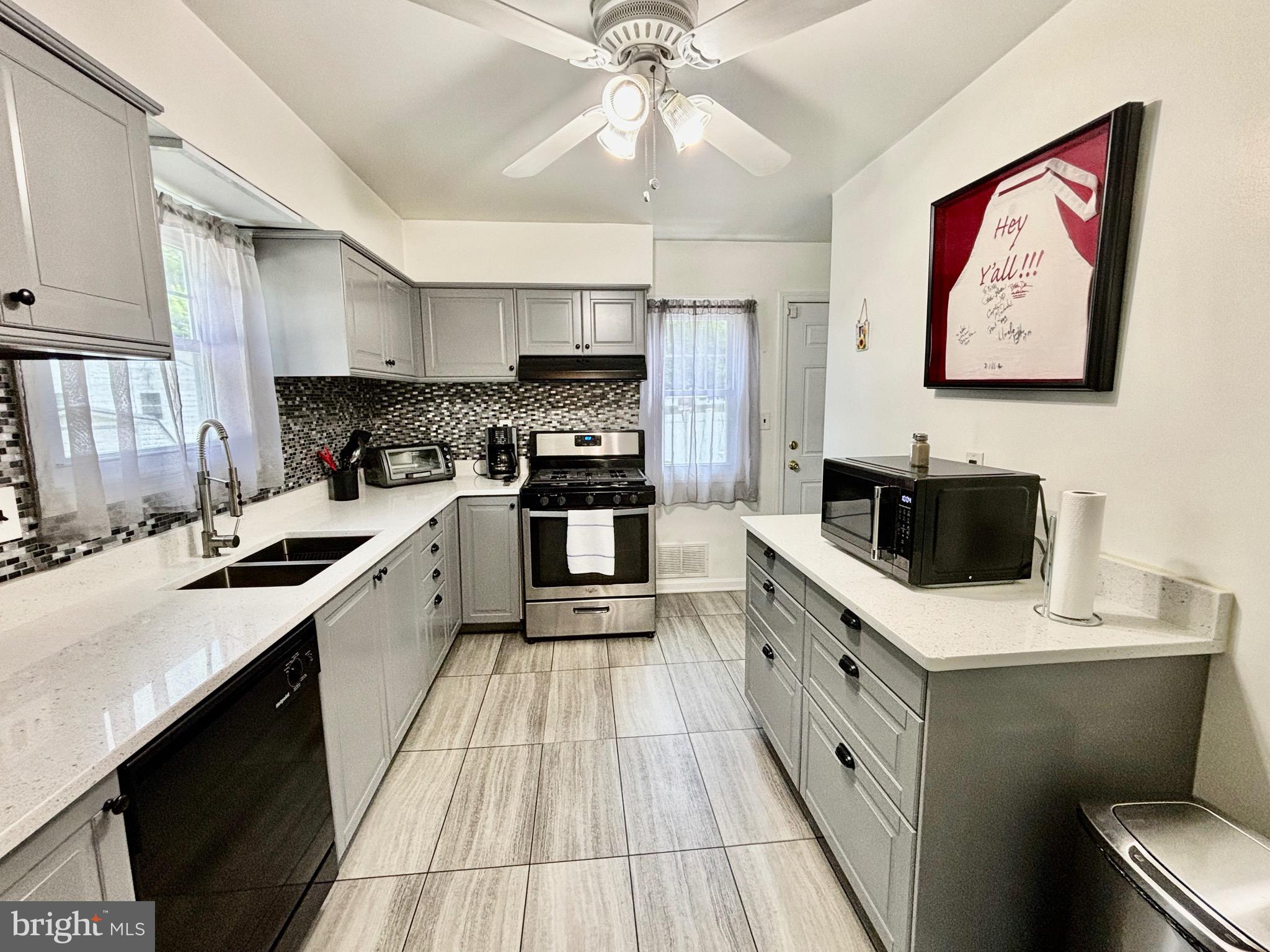 3 Tinker Drive Mount Holly, NJ 08060 - Photo 8 of 36