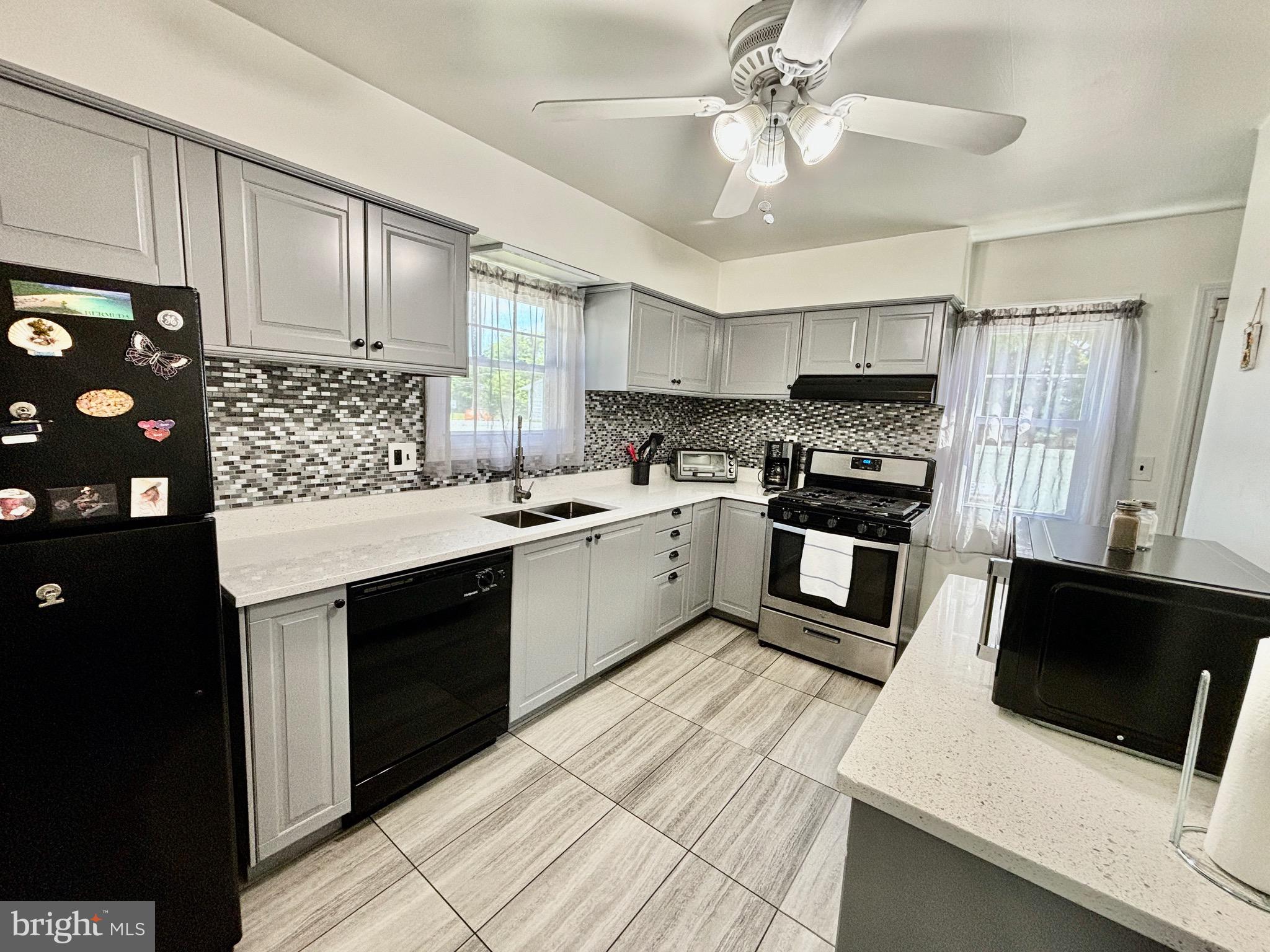 3 Tinker Drive Mount Holly, NJ 08060 - Photo 9 of 36