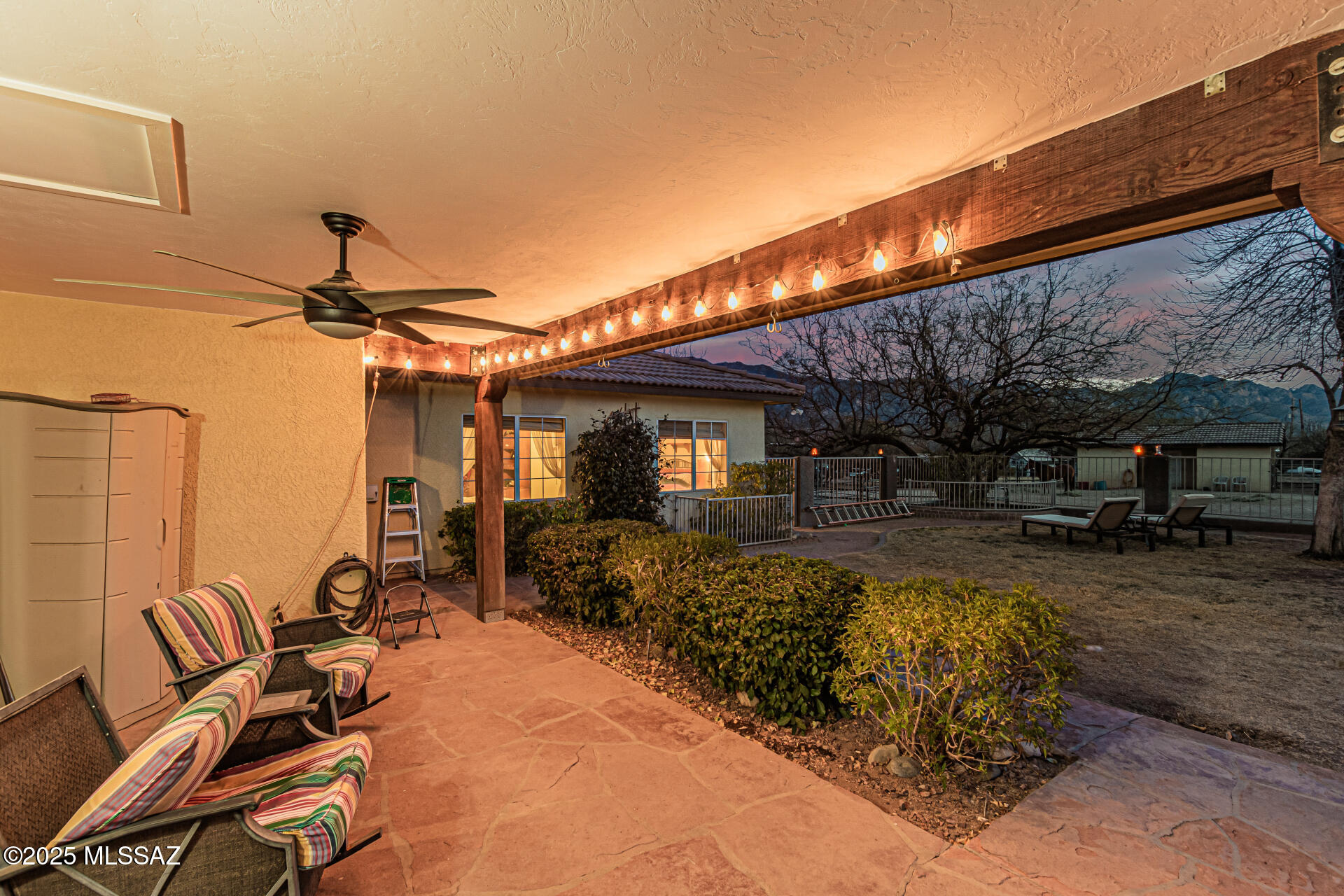 15850 North Razorback Ridge Trail Tucson, AZ 85739 - Photo 37 of 50 Back Patio