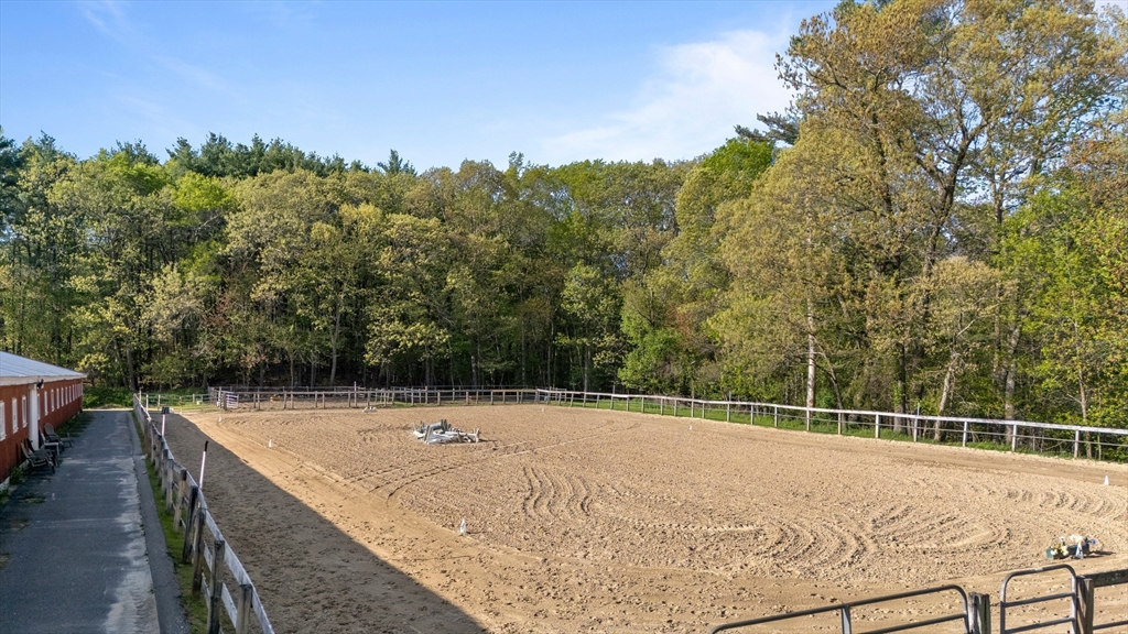 283 Main Street Boxford, MA 01921 - Photo 2 of 39