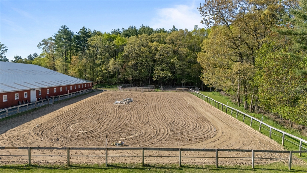 283 Main Street Boxford, MA 01921 - Photo 27 of 39