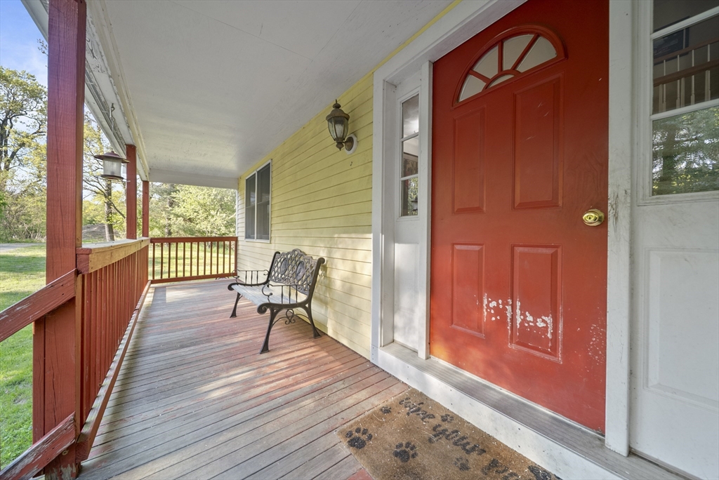 283 Main Street Boxford, MA 01921 - Photo 3 of 39