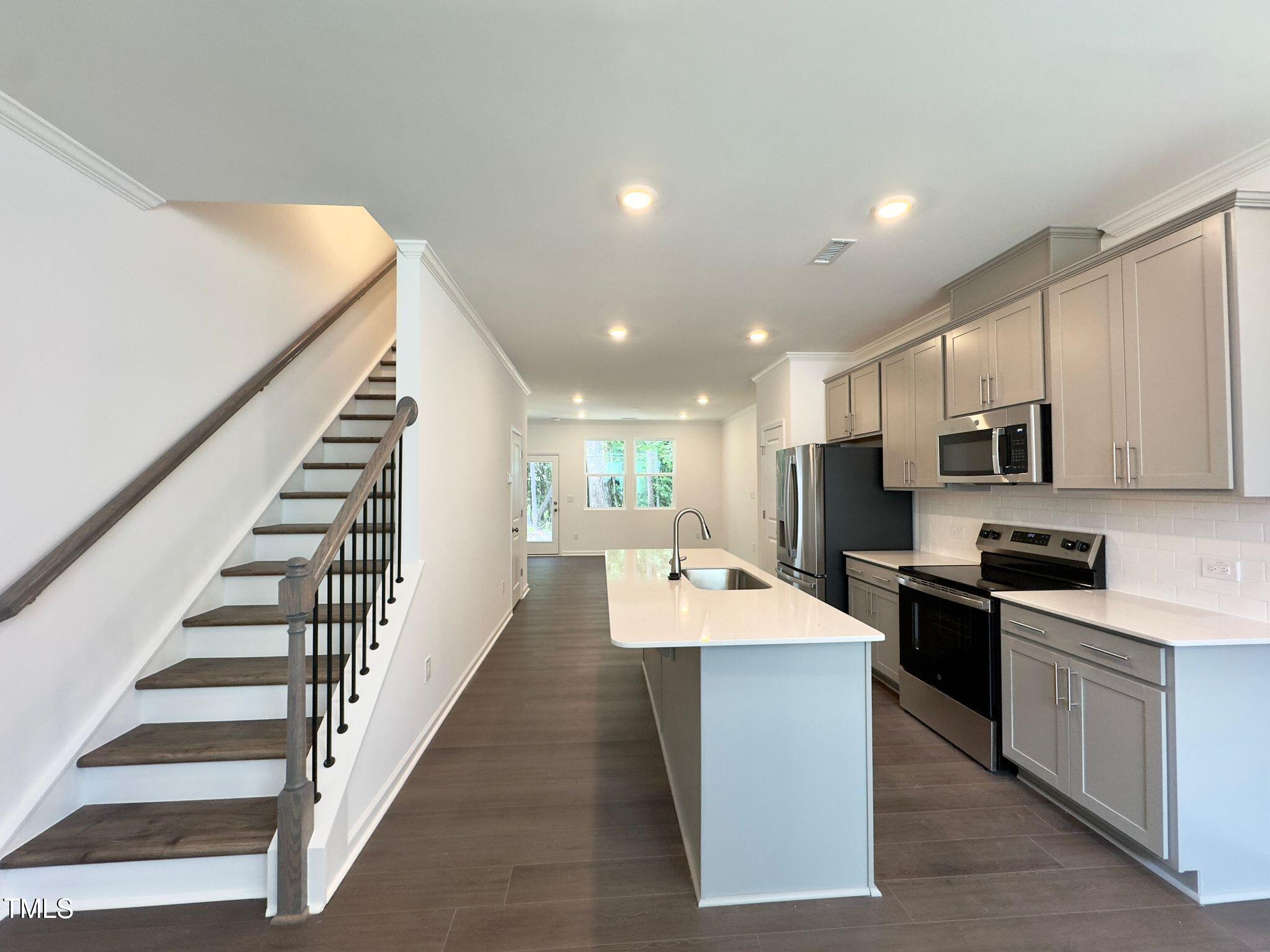 1529 Crescent Townes Way Raleigh, NC 27604 - Photo 6 of 40 IMG-20250726-WA0034