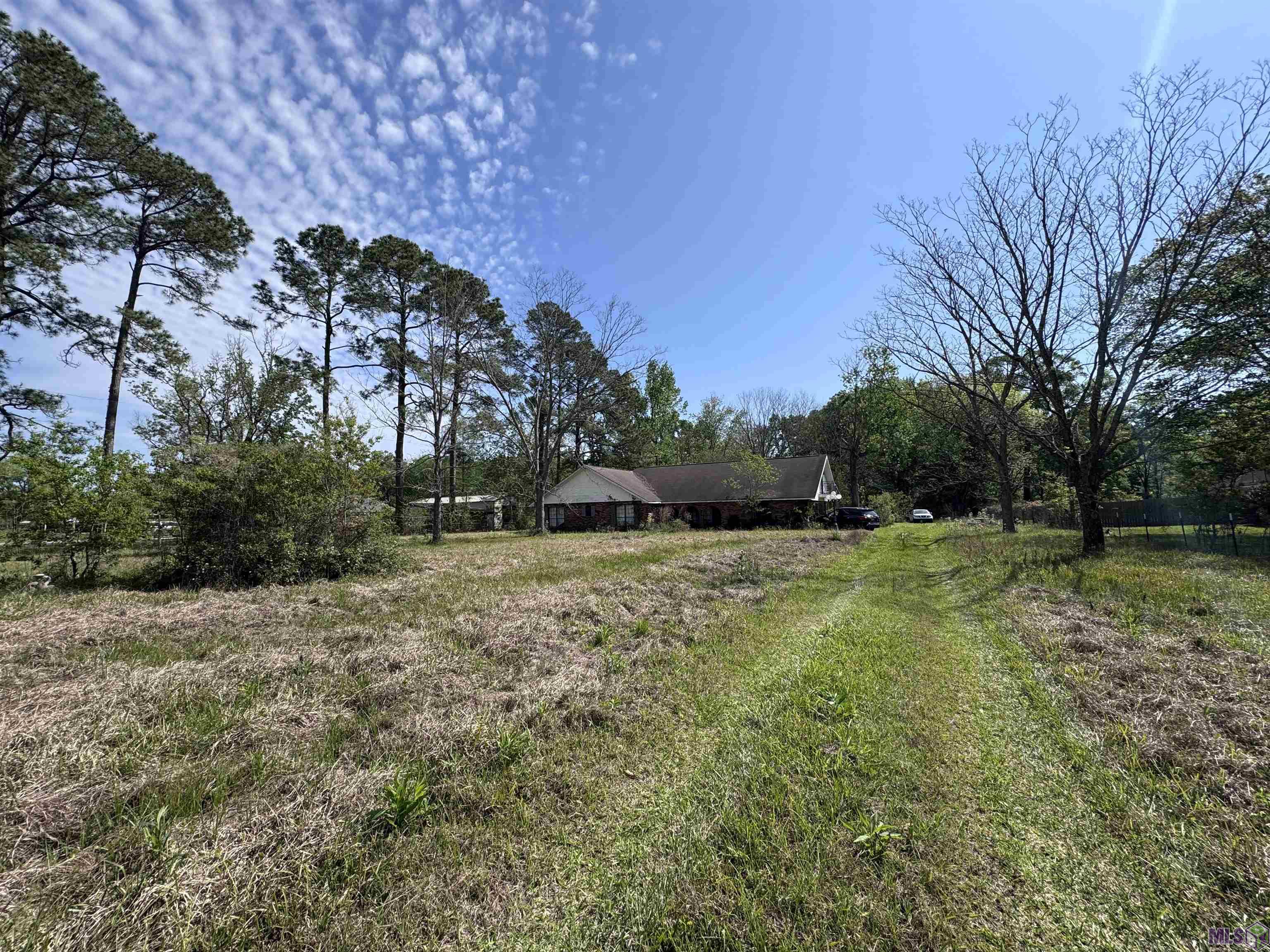 12222 Blackwater Road Baker, LA 70714 - Photo 2 of 19 Gallery Image 2