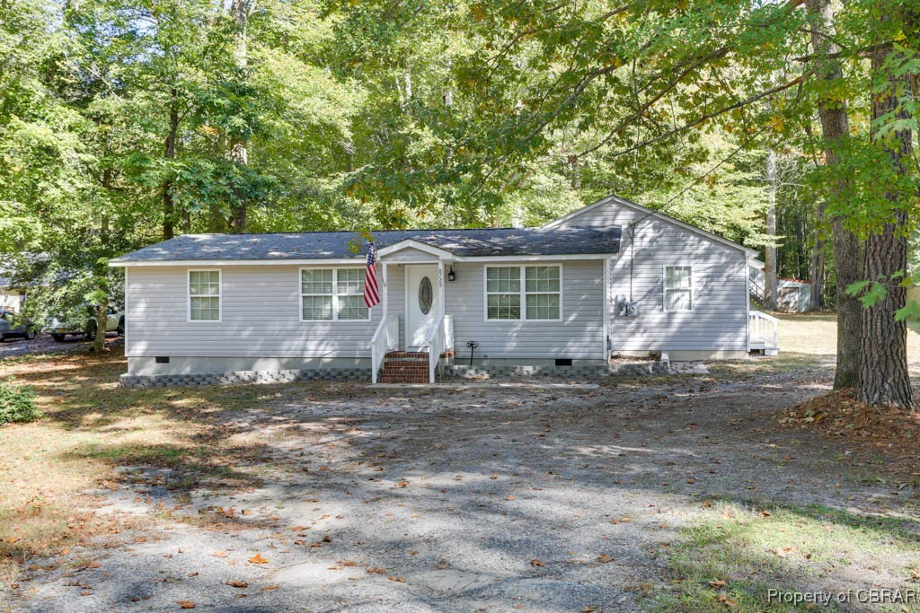 8729 Marlfield Road Gloucester, VA 23061 - Photo 3 of 32 View of front facade