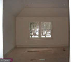 909 Fox Chase Road Jenkintown, PA 19046 - Photo 4 of 6