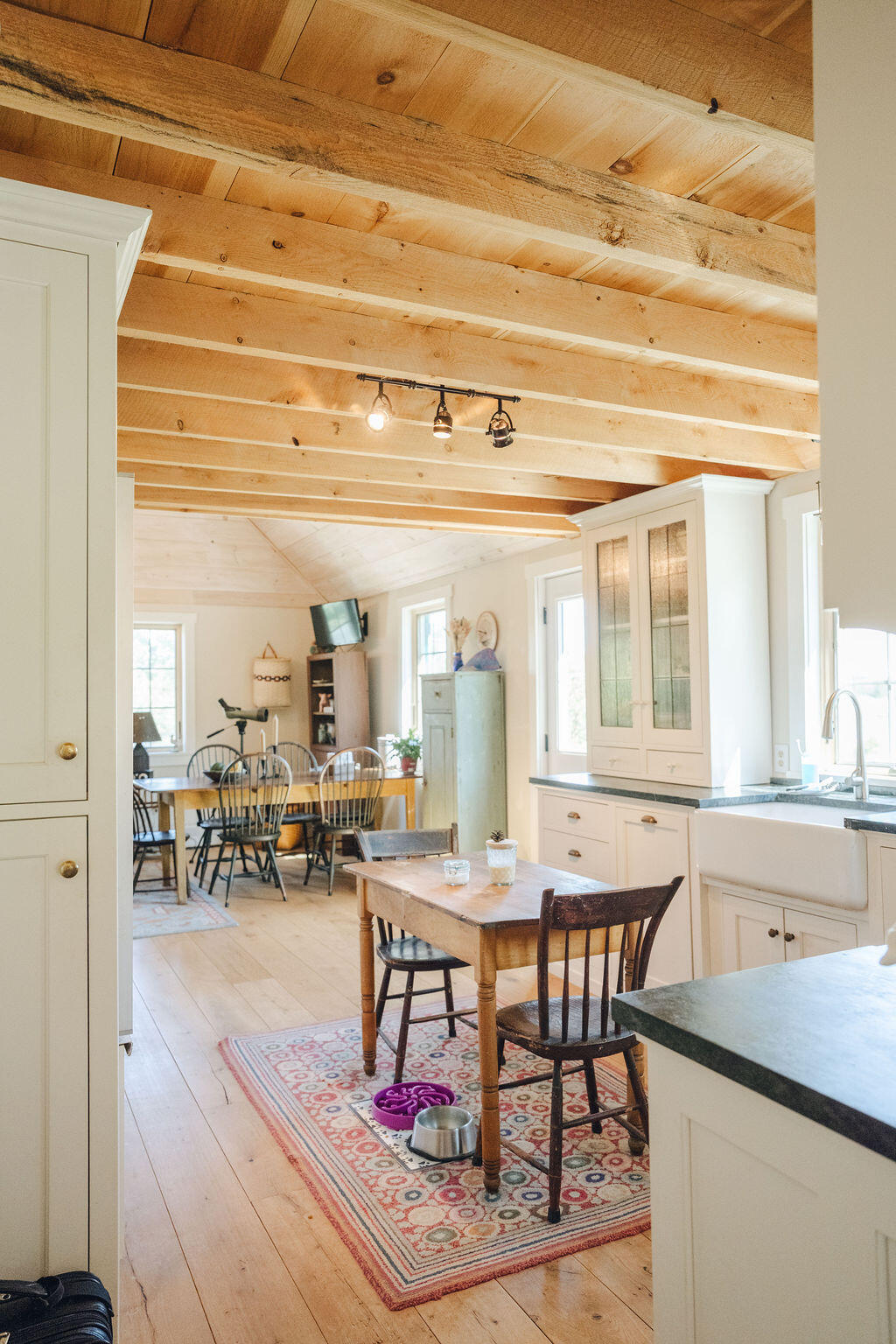 128 Crowley Island Road Gouldsboro, ME 04624 - Photo 11 of 38 Kitchen & Dining
