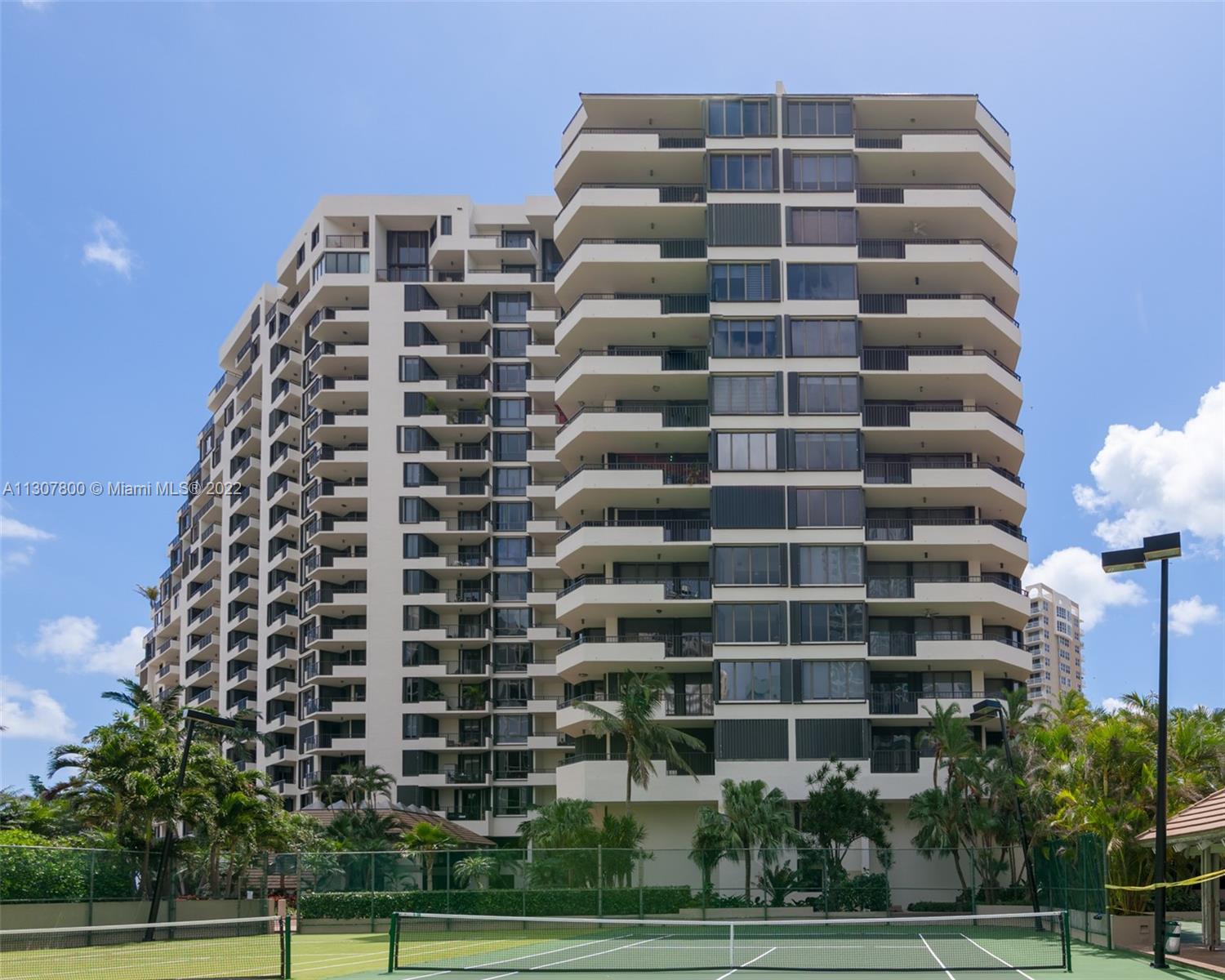 520 Brickell Key Drive, Unit A1603 Miami, FL 33131 - Photo 26 of 27 a front view of a building