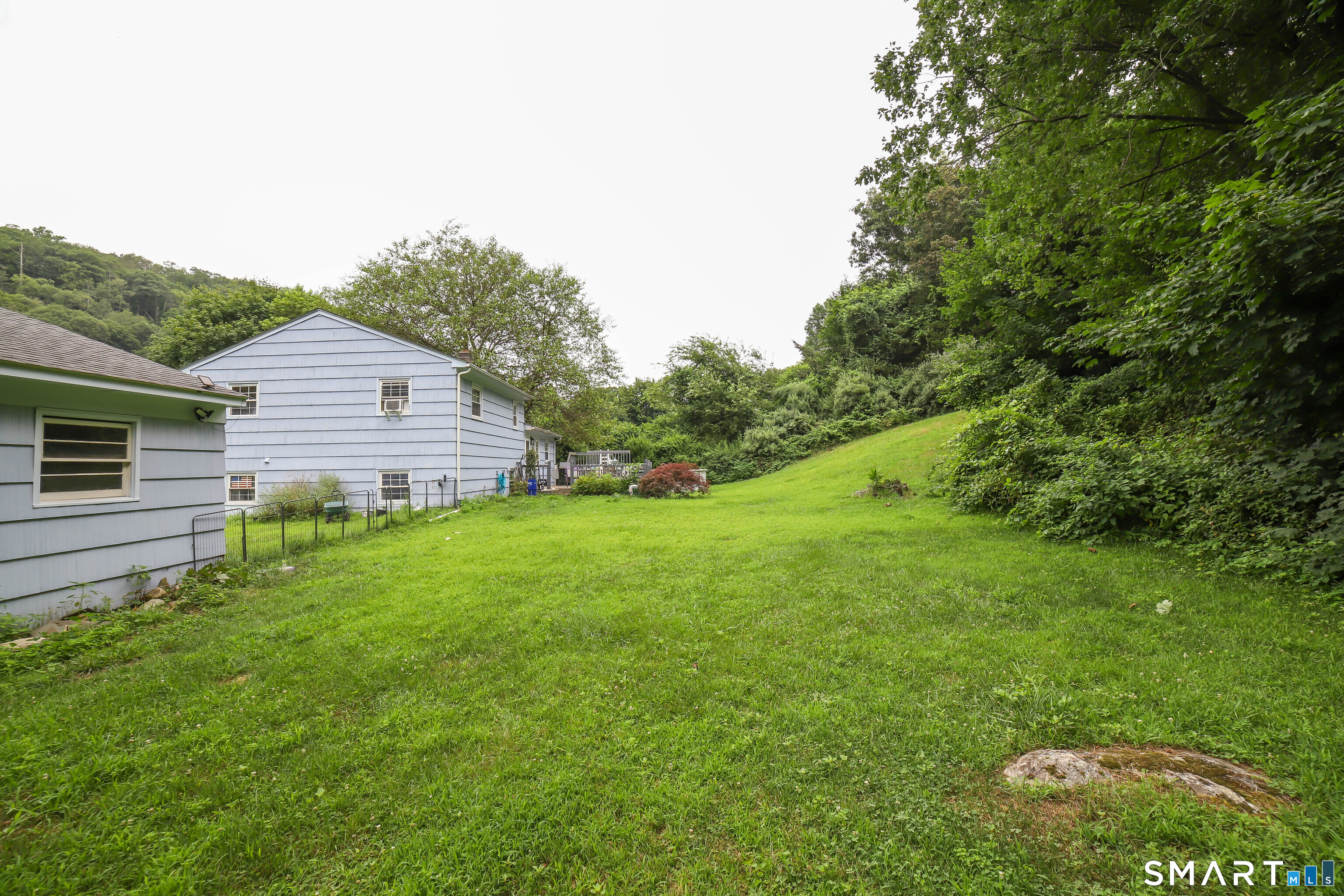 9 Hillside Court Brookfield, CT 06804 - Photo 21 of 25