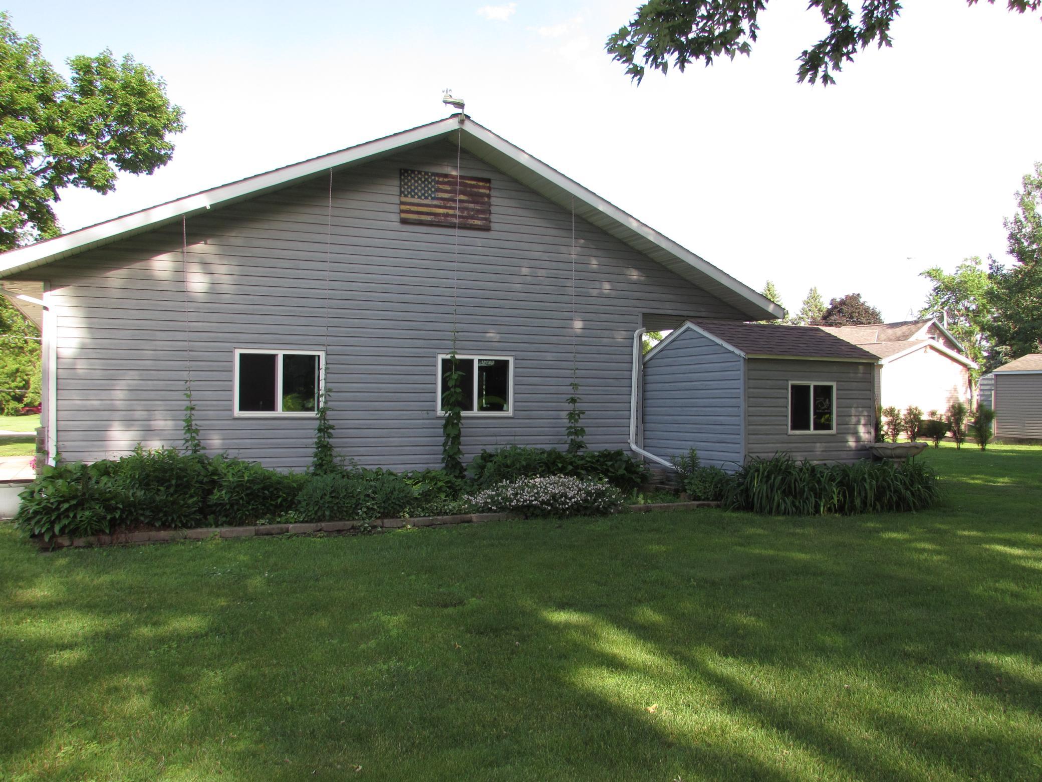 200 Kenzie Street Sherburn, MN 56171 - Photo 27 of 35
