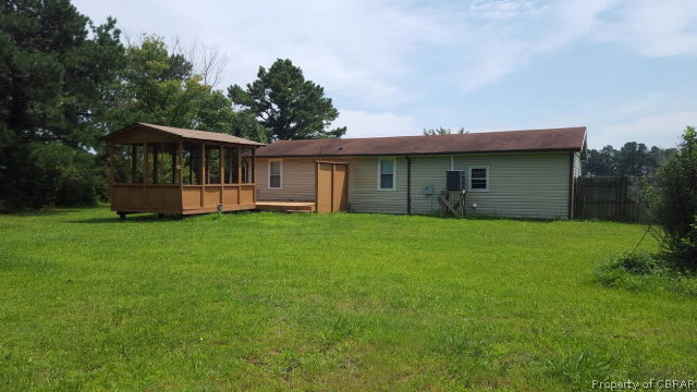 10051 Maryus Road Hayes, VA 23072 - Photo 2 of 19 Gallery Image 2