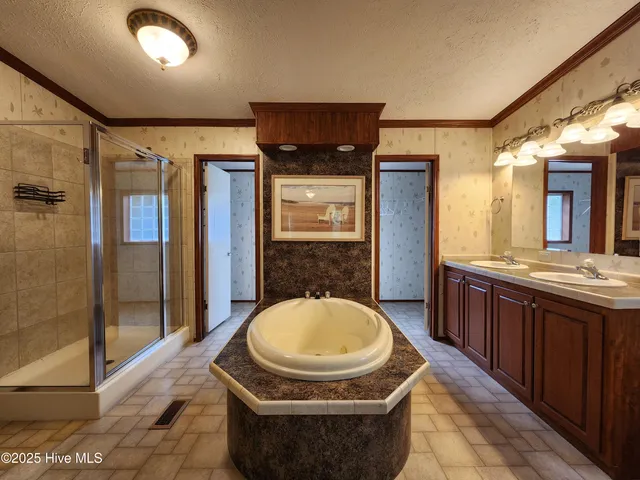 $2,000 | 118 April Lane, Stella, NC 28582