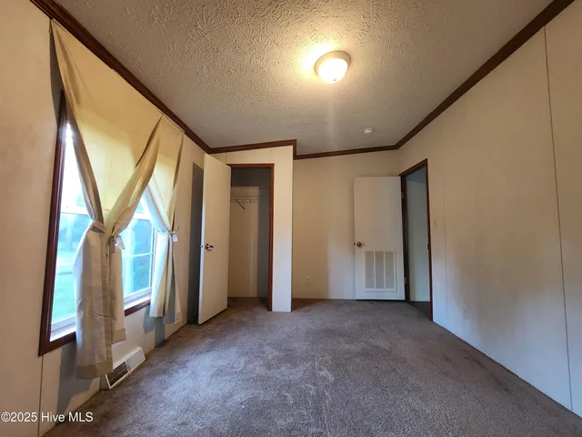 $2,000 | 118 April Lane, Stella, NC 28582