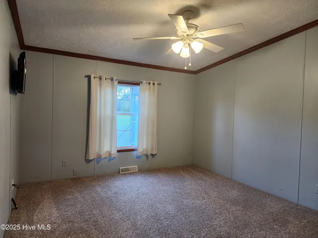 $2,000 | 118 April Lane, Stella, NC 28582