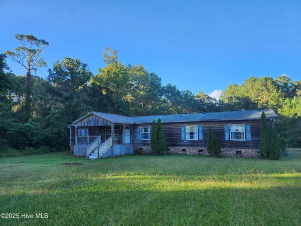 $2,000 | 118 April Lane, Stella, NC 28582