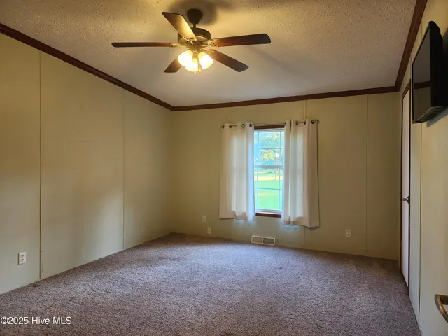 $2,000 | 118 April Lane, Stella, NC 28582