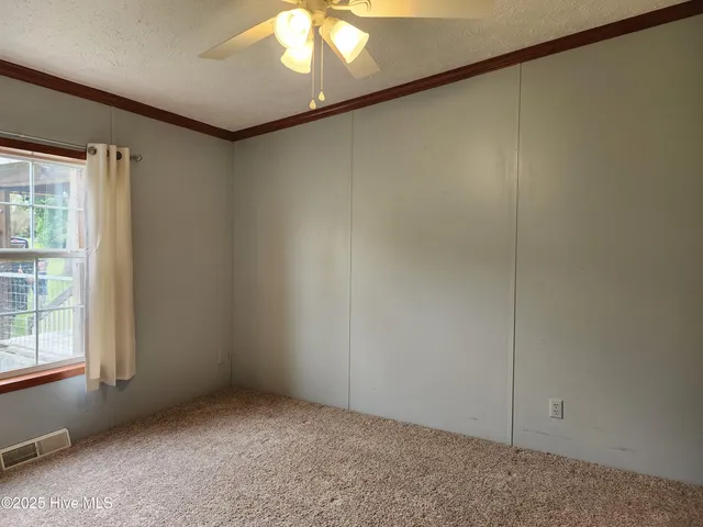 $2,000 | 118 April Lane, Stella, NC 28582