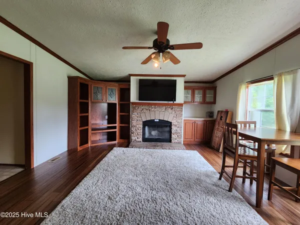 $2,000 | 118 April Lane, Stella, NC 28582