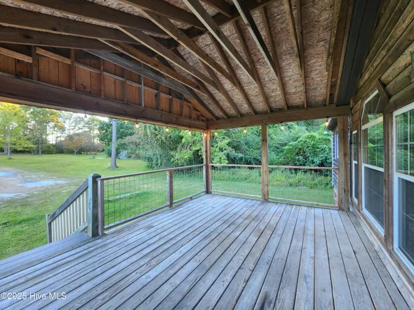 $2,000 | 118 April Lane, Stella, NC 28582